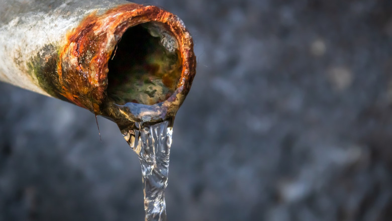 US finalizes rule to remove lead pipes within a decade