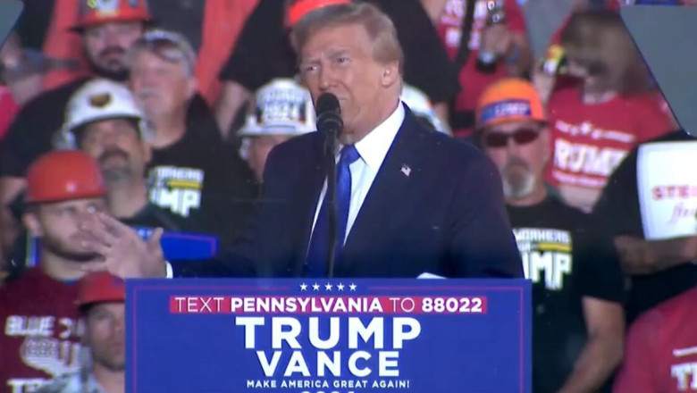 Pennsylvania Crowd Roars After Trump Calls Kamala Harris a “Sh*t Vice President” (VIDEO)