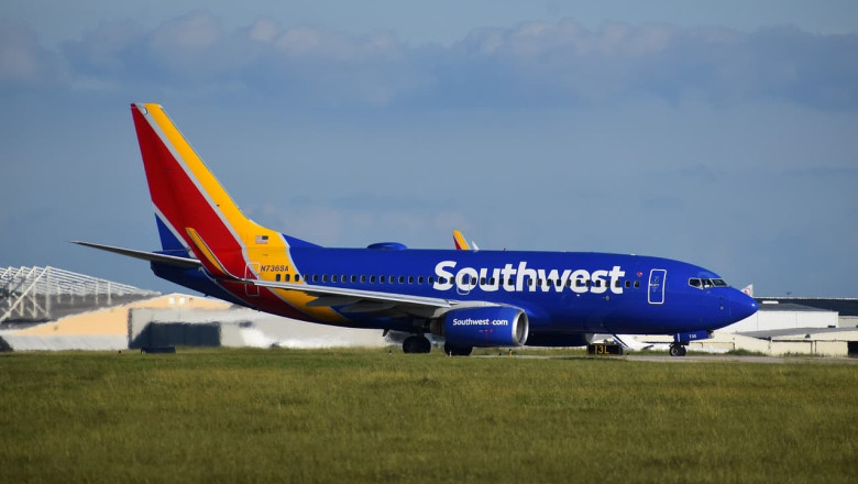 Southwest Airlines plane hit by gunfire on Dallas runway: aviation agency